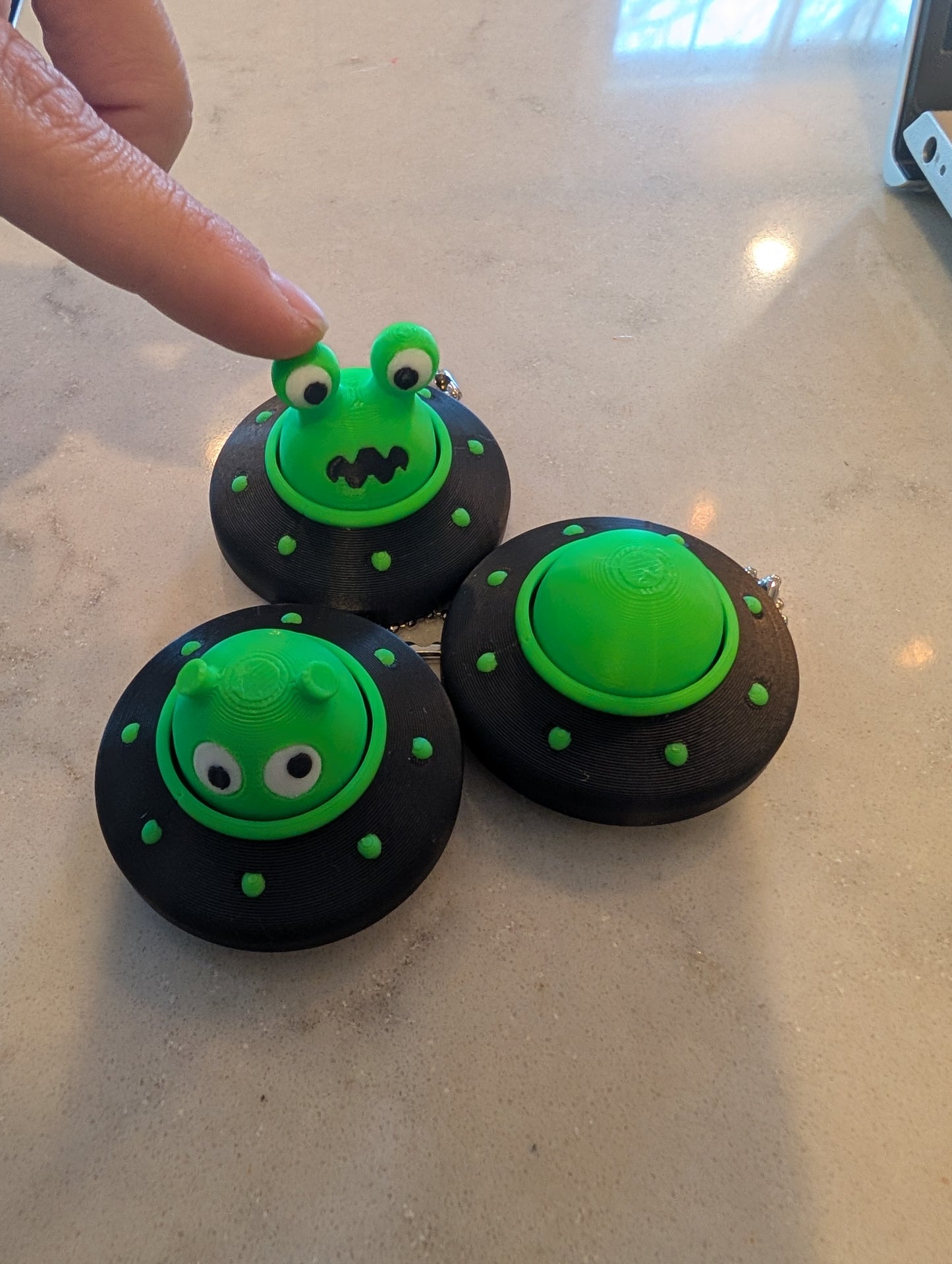 UFO Clickers